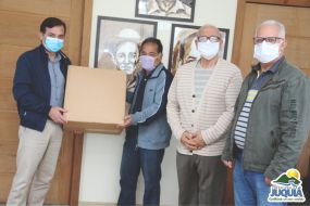 Prefeitura Recebe Doação de 2 mil máscaras através de parceria do Sindicato Rural com a Igreja Presbiteriana.